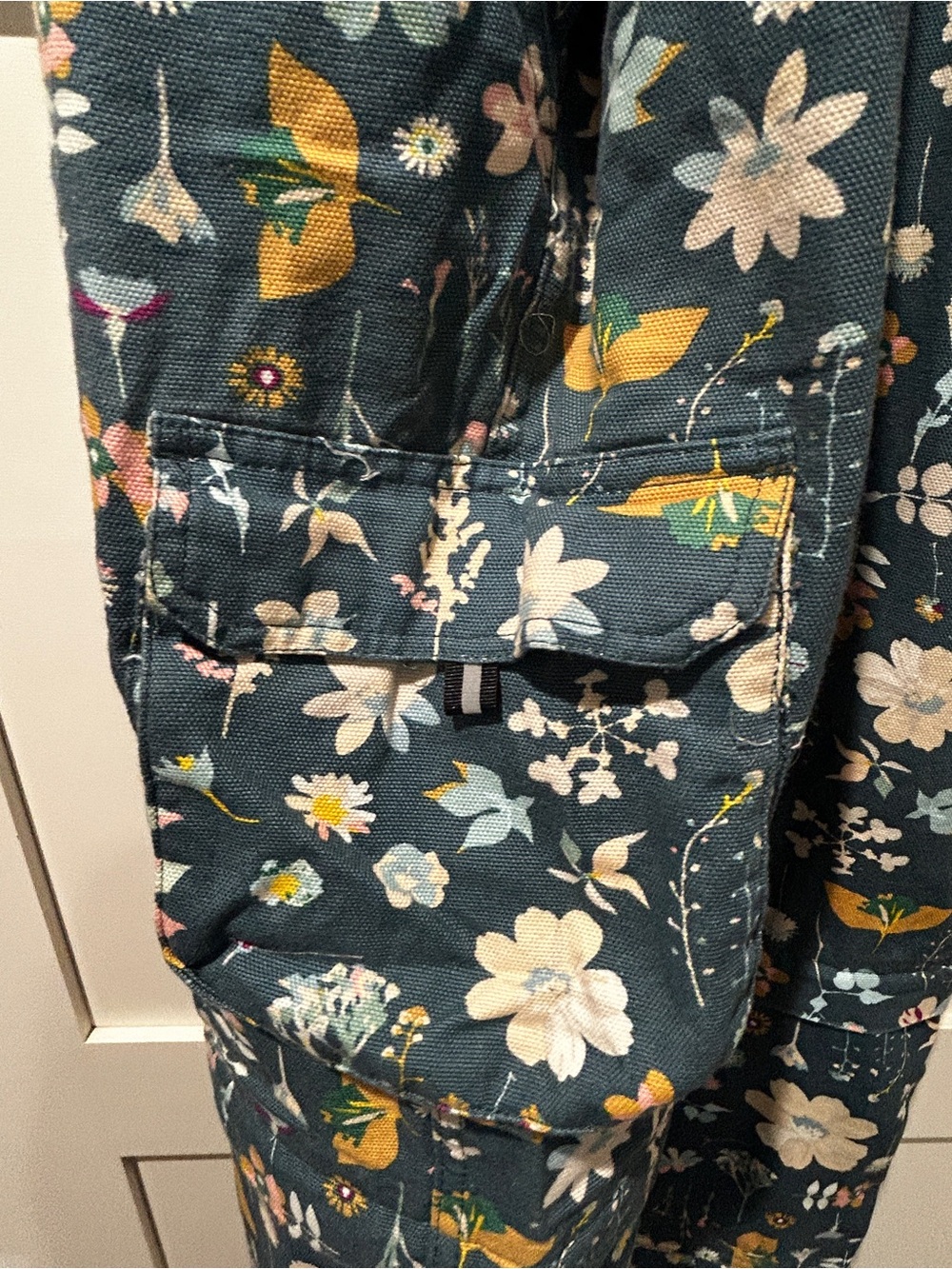 Rosie's Floral Print Bib Overalls - Shorts Conversion - Picture 6 of 10